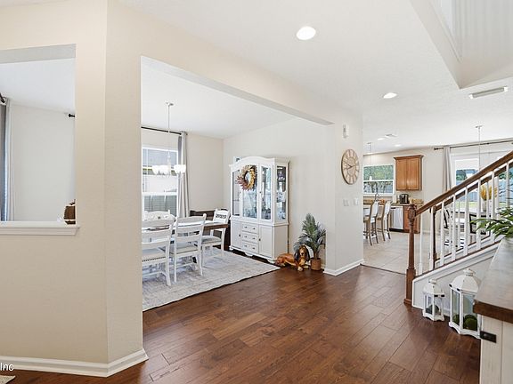 4th image of 3021 PADDLE CREEK Drive