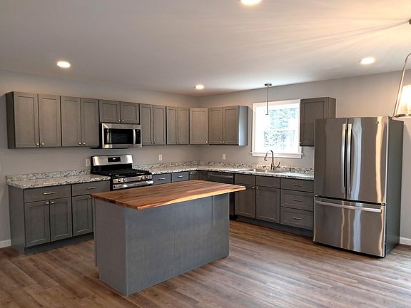 2nd image of 632 Hudson Hill Road