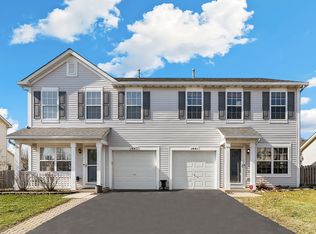 1441 Red Top Ln, Minooka, IL 60447