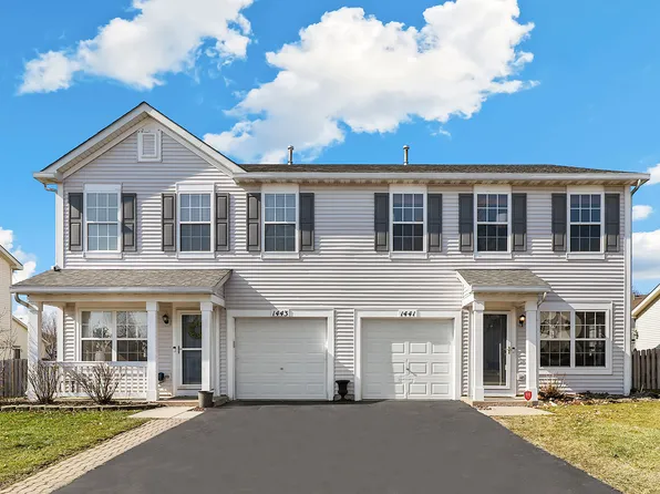 1441 Red Top Ln, Minooka, IL 60447