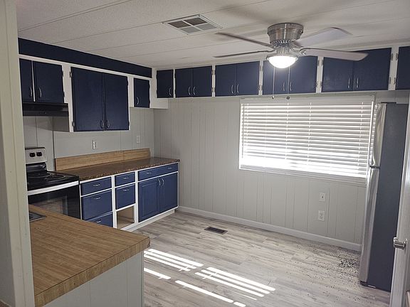 2nd image of 7648 E Glade Ave