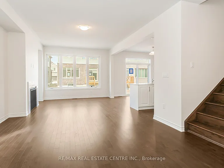 37 Gemini Dr — Photo 3