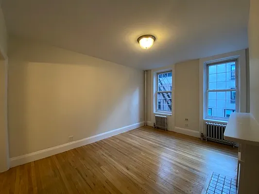 Rented by Oxford Property Group | media 1