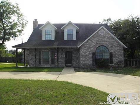 1st image of 419 Crownhill Dr