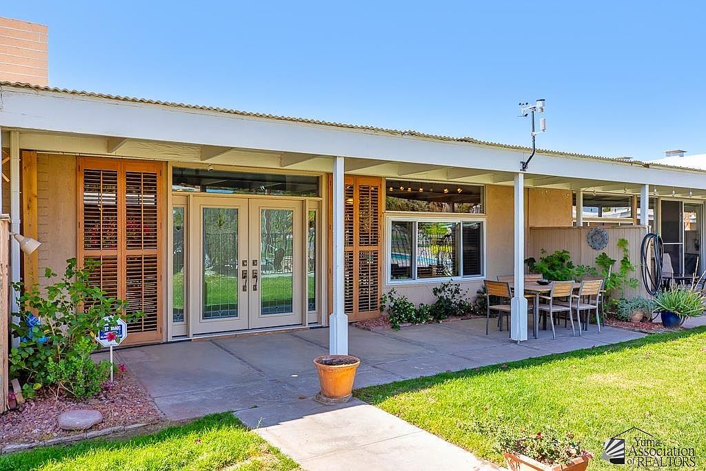 500 E Country Club Dr UNIT 14