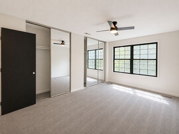 5th image of 2901 University Dr APT B