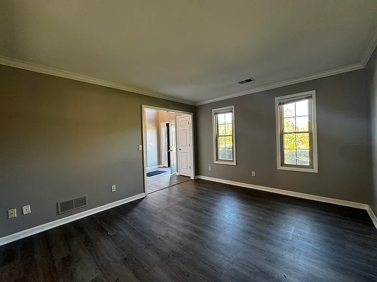 2224 Wilmington Ln — Photo 5