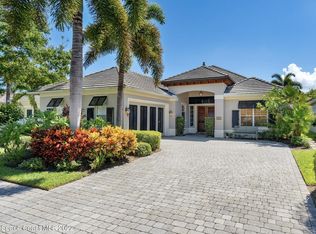 2051 Autumn Ln, Vero Beach, FL 32963