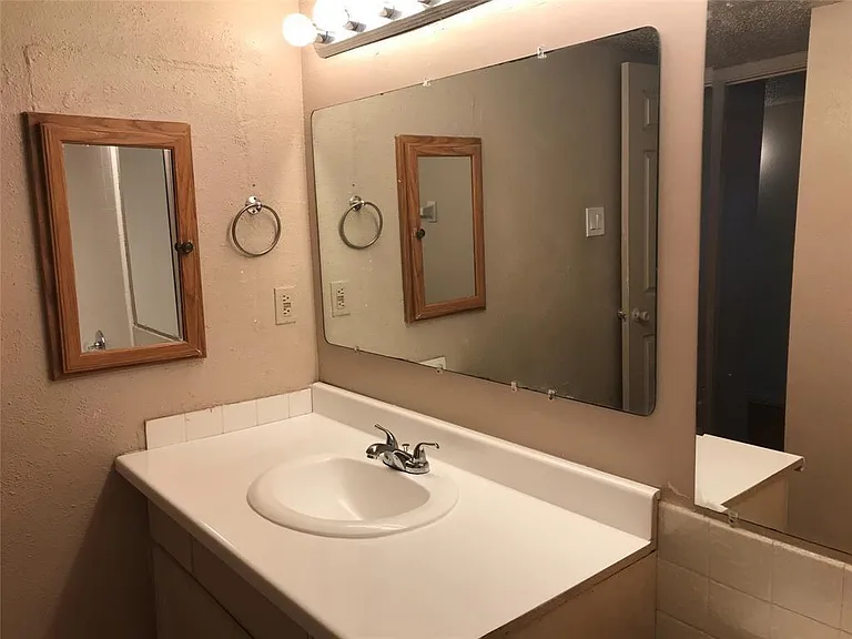 2826 S Bartell Dr #35 — Photo 11