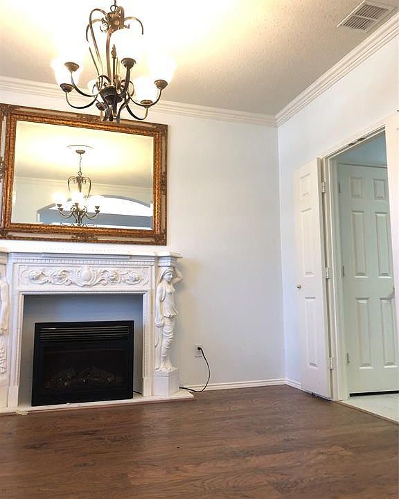1st image of 3609 Estacado Ln