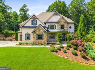 5055 Pointer Rdg, Flowery Branch, GA 30542
