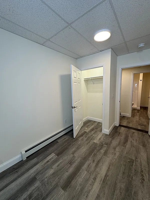 2 bed, 1.0 bath, $1,800 — Photo 3