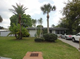 2705 Carmine Rd, Venice, FL 34293