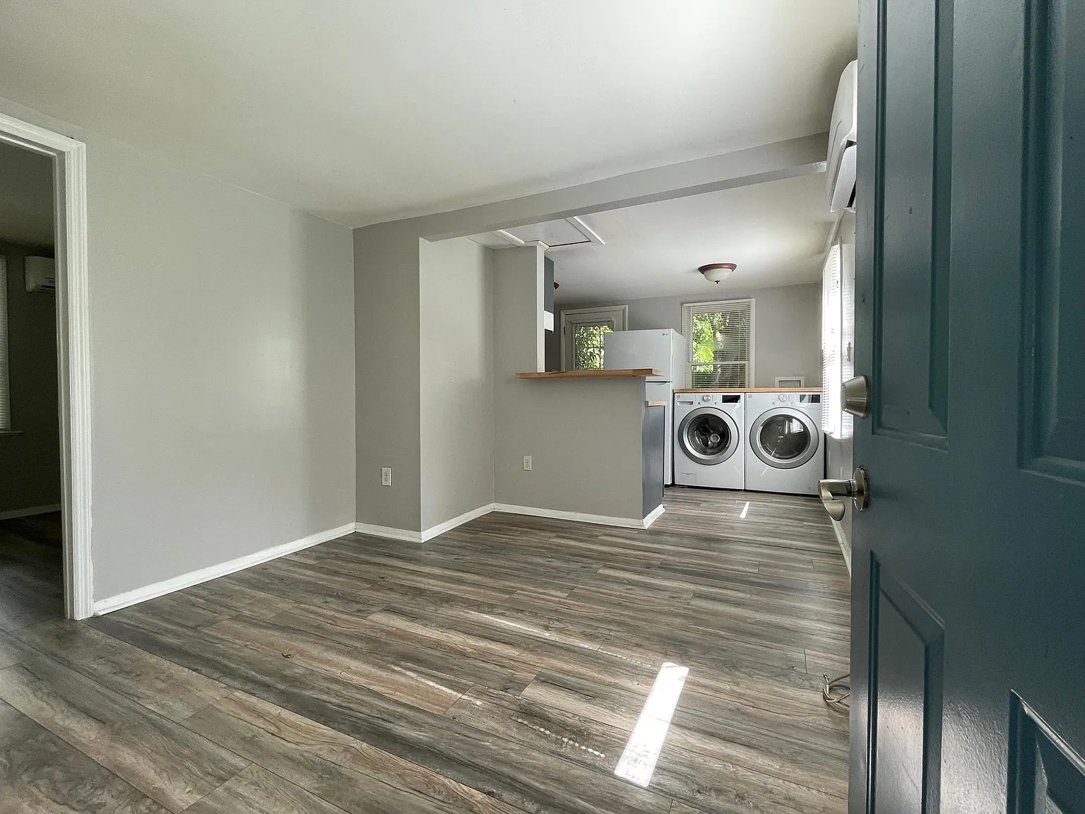 3220 Alamo Dr — Photo 3
