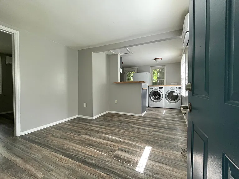 3220 Alamo Dr — Photo 3