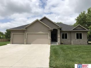 2115 S 4th Ave Beatrice NE 68310 Zillow