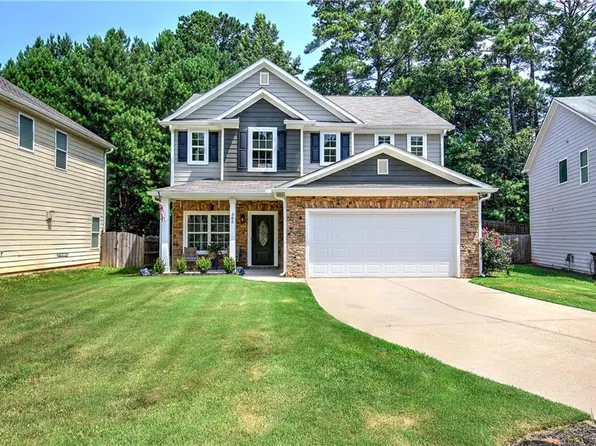 385 Parkmont Way, Dallas, GA 30132