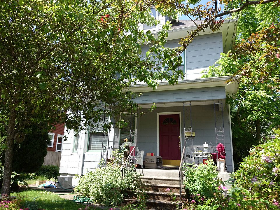 2nd image of 917 20th Ave