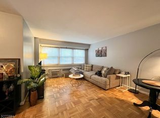 415 Claremont Ave APT 1A, Montclair, NJ