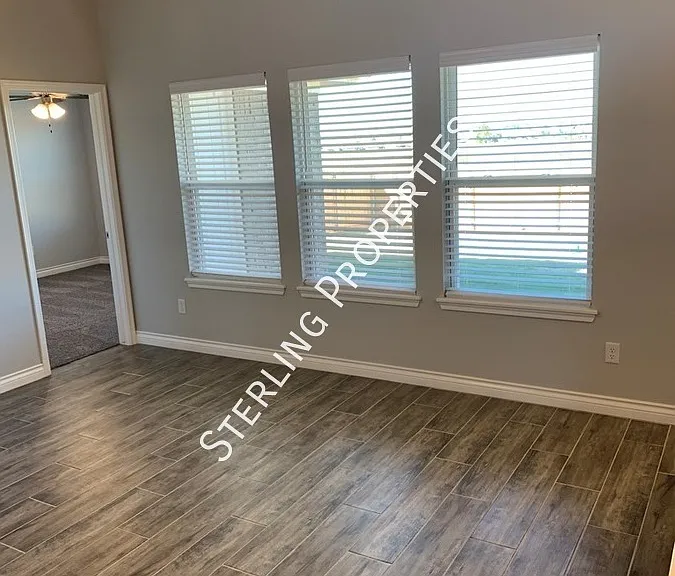 709 Blue Fish Ct — Photo 5