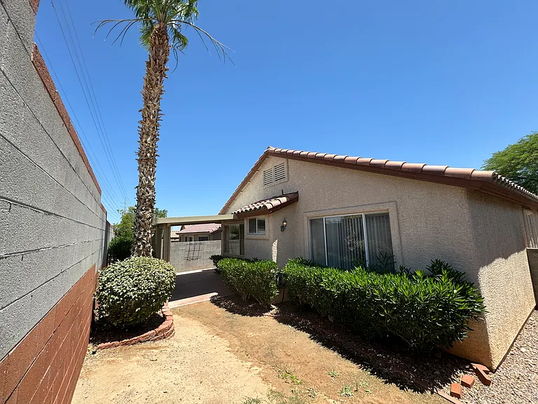 10724 Windrose Point Ave — Photo 27