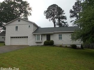 924 Desoto Pl, Benton, AR 72015