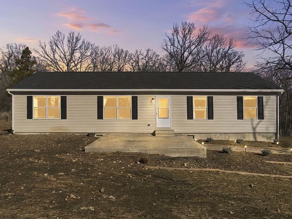 2nd image of 270 Simpson Road