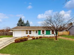 310 Dean Cir, Bolingbrook, IL 60440