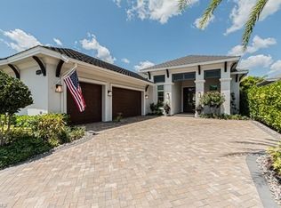 6827 Mangrove Ave, Naples, FL 34109