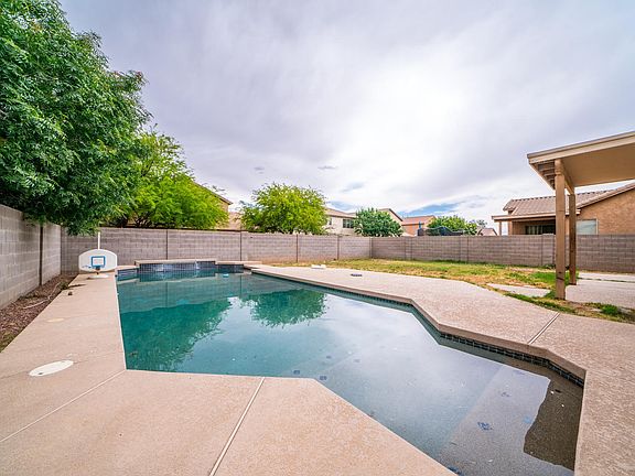 Shallow steps for little kids