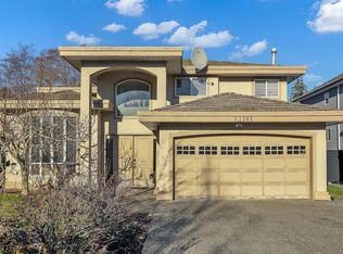 13761 59a Ave, Surrey, BC V3X 3K9