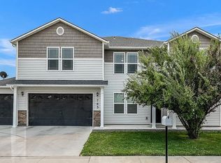 765 SW Josephine St, Mountain Home, ID 83647