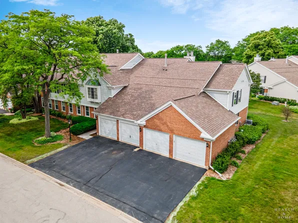 125 Rob Roy Ln APT C, Prospect Heights, IL 60070