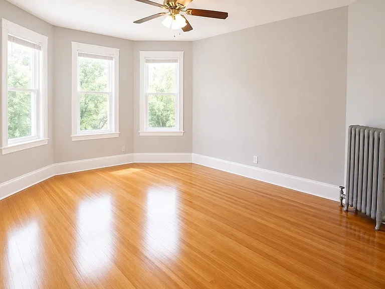 102 Saxton St #3 — Photo 5