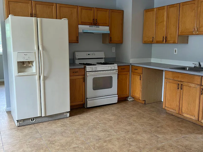 434 Applegate Ave — Photo 10