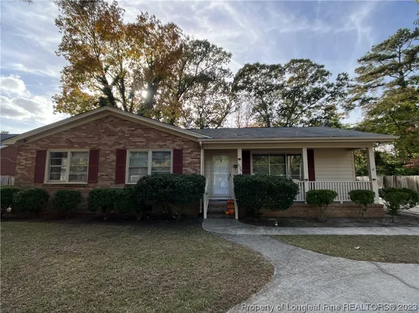 238 Whitney Dr, Fayetteville, NC 28314