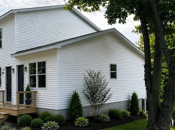 18 Havermans Ave, Troy, NY 12180