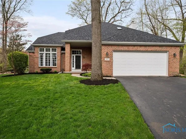 630 Kitlou Ct, Holland, OH 43528