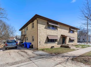 702 N State St, Appleton, WI 54911