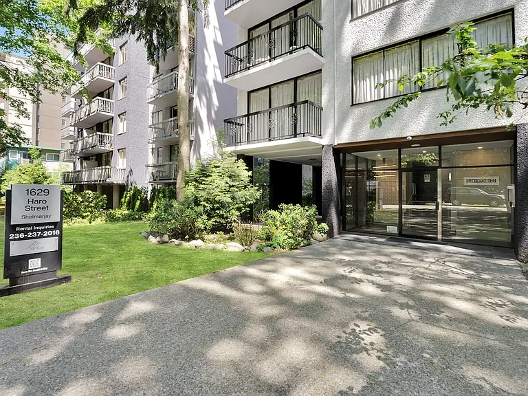 1629 Haro St #904 — Photo 4