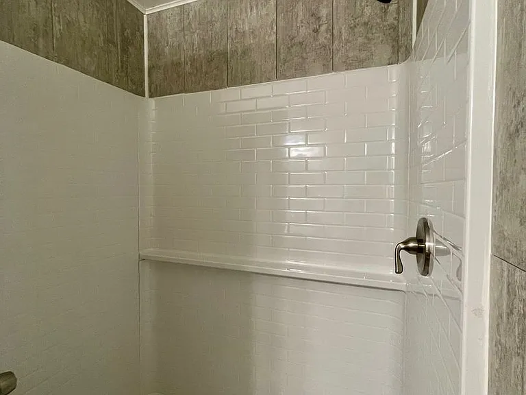 505 East Ave — Photo 21