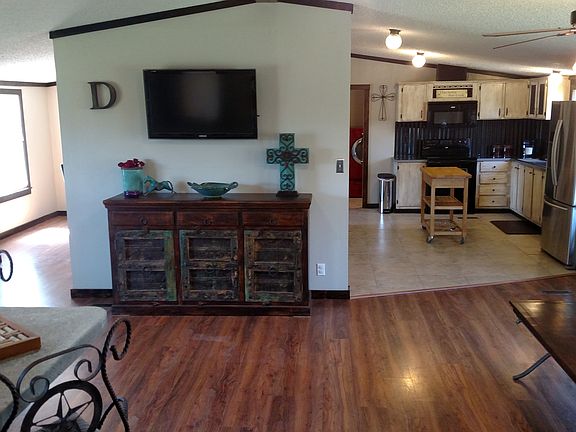 5th image of 6022 Hillview Cir