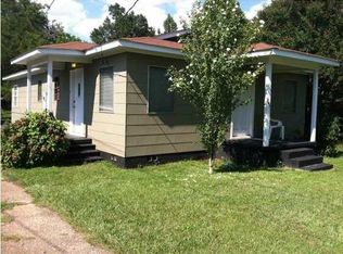 460 4th Ave, Chickasaw, AL 36611