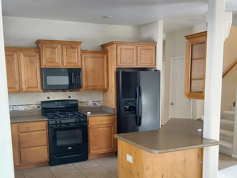 3844 E Jacamar Dr — Photo 6