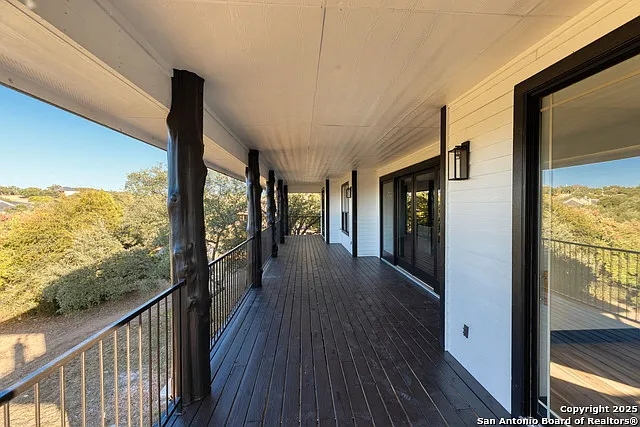 141 Oak Shores Dr — Photo 15