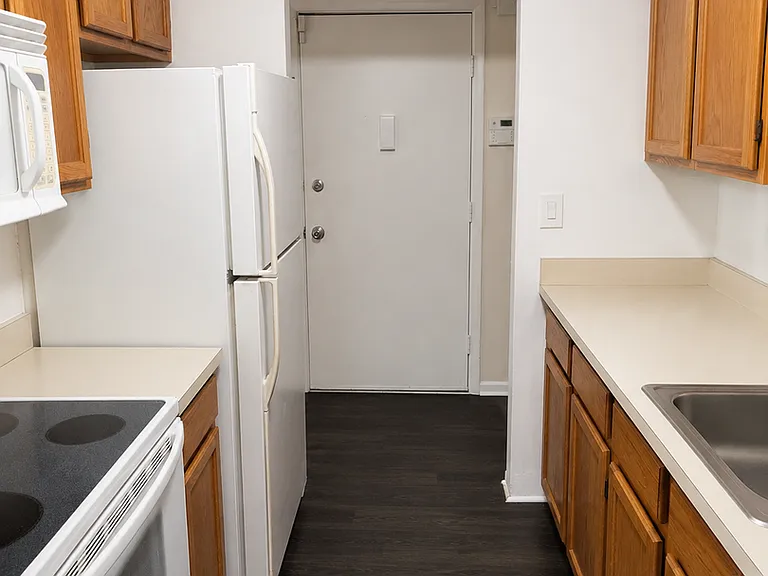 655 Talcottville Rd — Photo 24