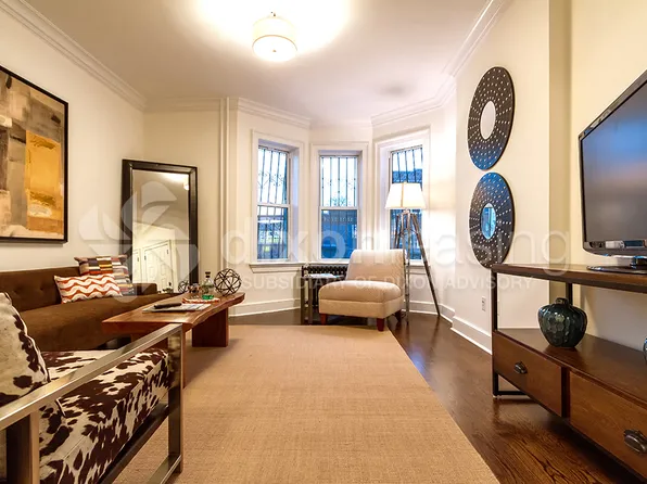 891 Knickerbocker Ave, Brooklyn, NY 11207