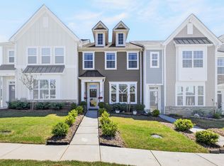 307 Novelty Dr, Greer, SC 29651