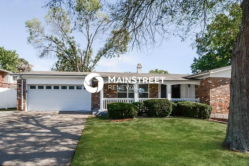 14613 Pettycoat Ln — Photo 2