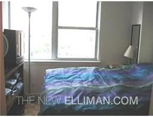 Rented by Douglas Elliman | media 38